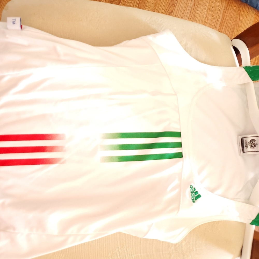 Nice adidas top for tennis